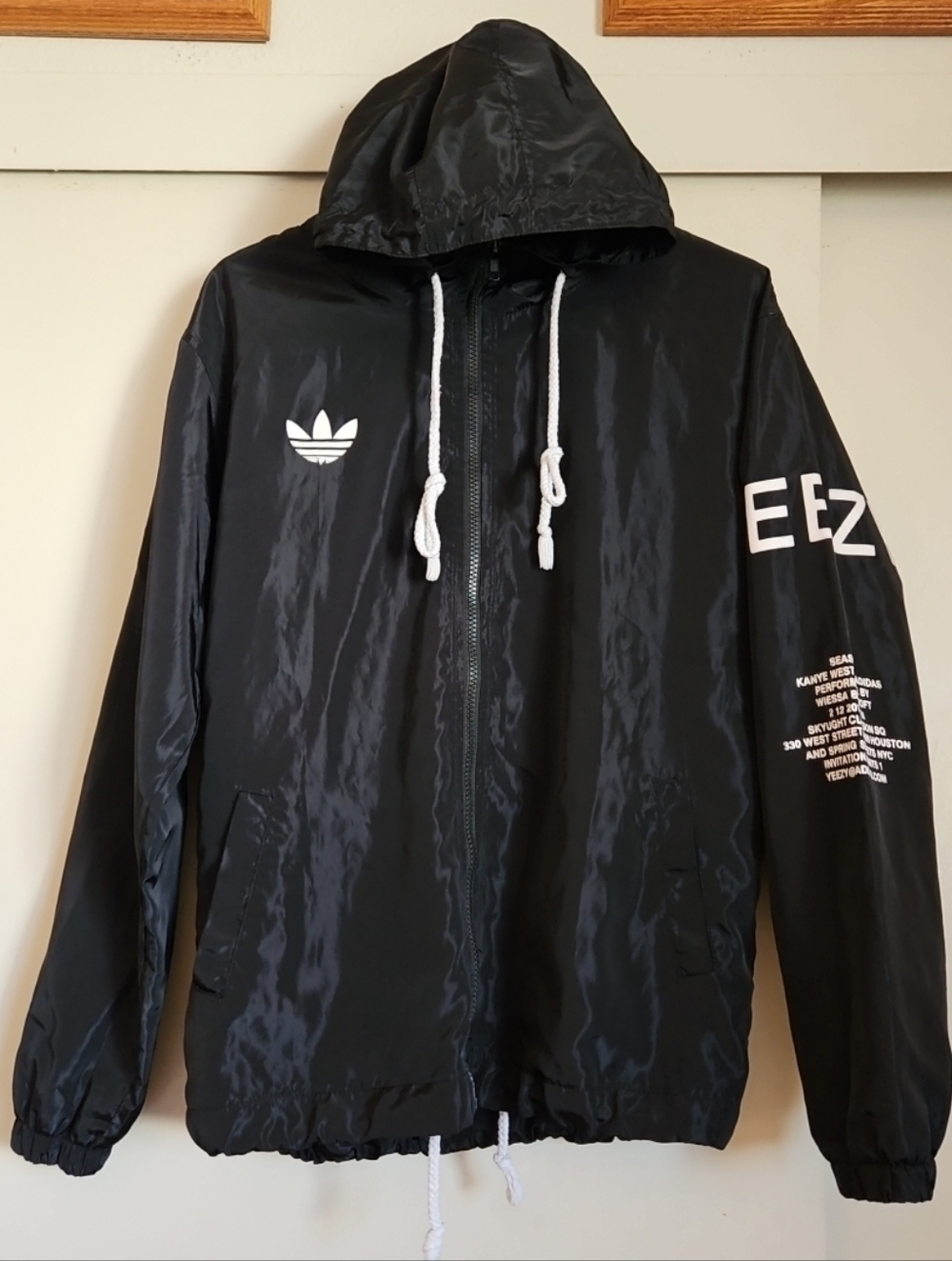 Adidas Kanye West Yeezus Tour Season 1 Black Zip-Up Windbreaker Jacket Small